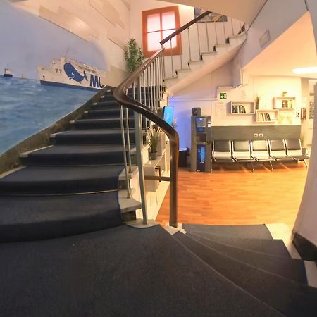 Giappone Inn Parking Hotel Livorno Eksteriør billede