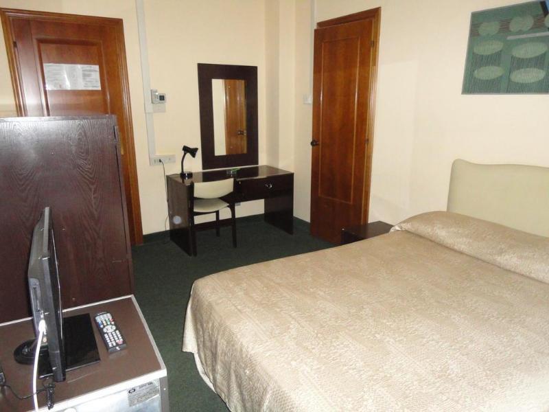 Giappone Inn Parking Hotel Livorno Eksteriør billede