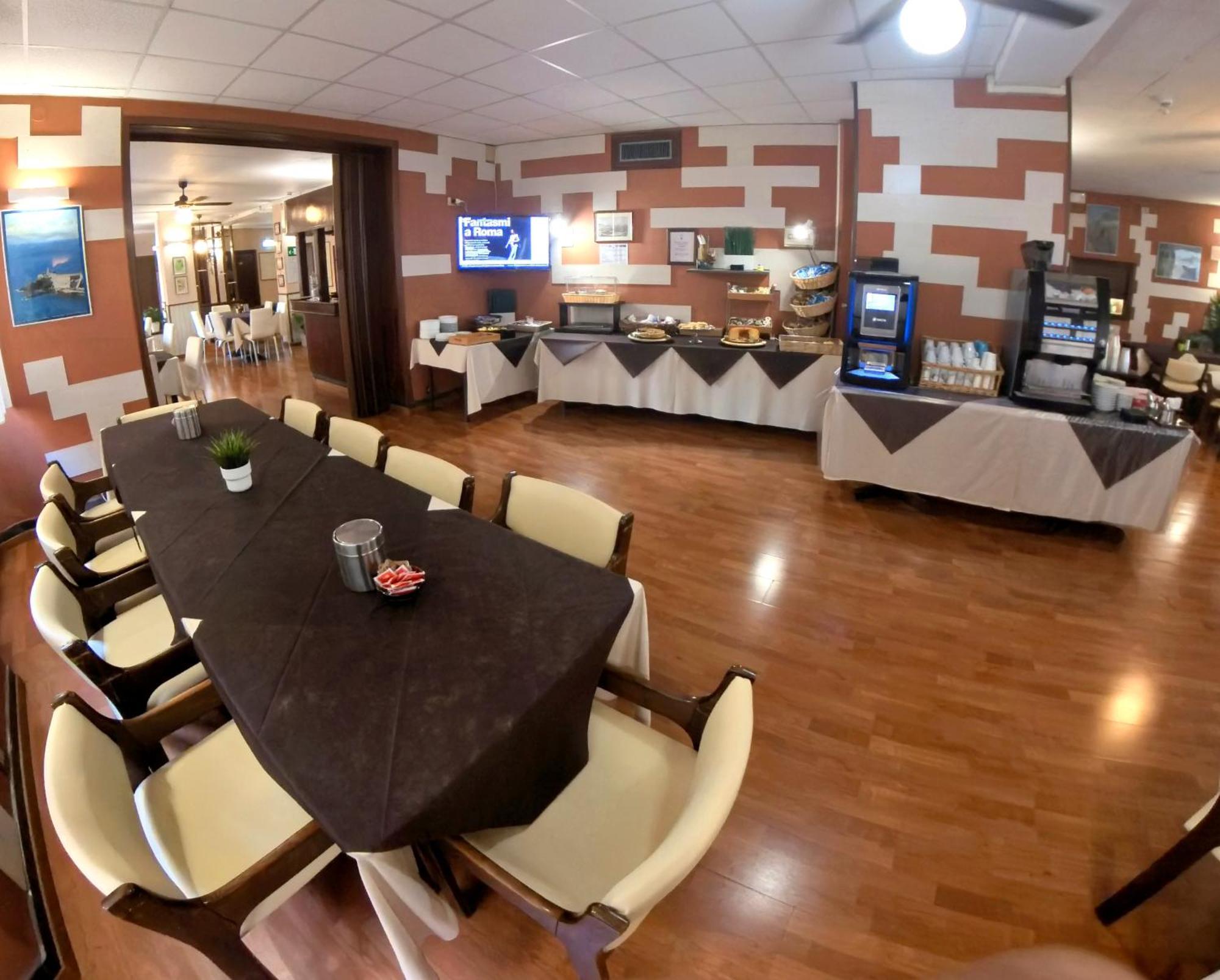 Giappone Inn Parking Hotel Livorno Eksteriør billede